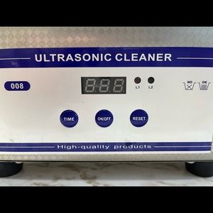 Ultrasonic jewelry cleaner